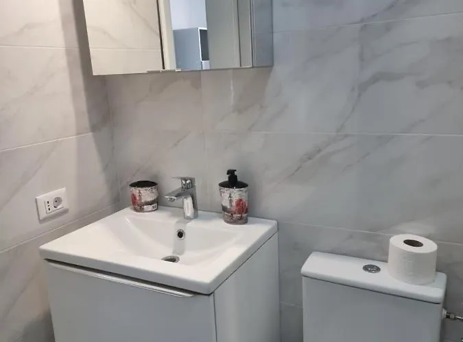 18 Mamaia Nord Apartment